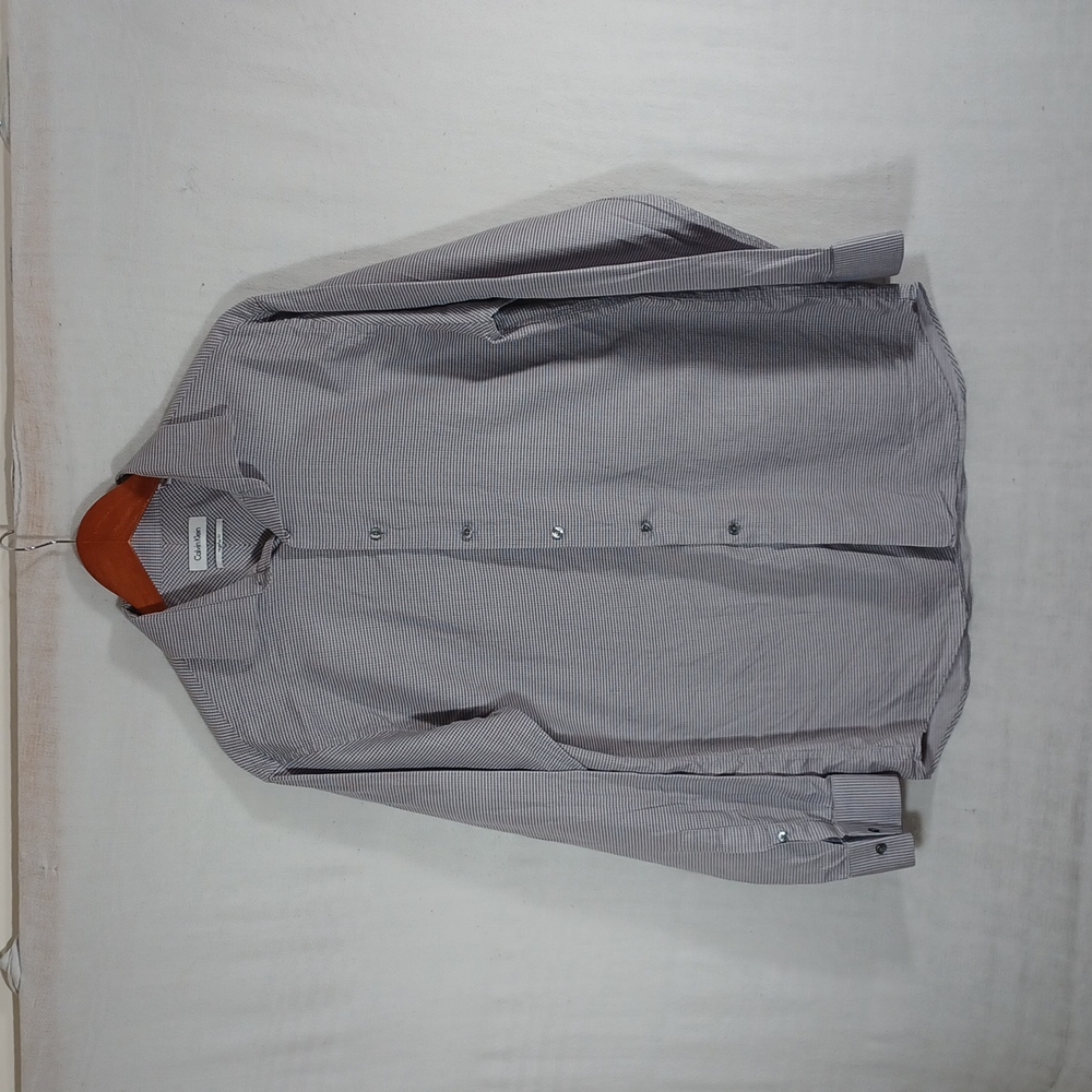 Calvin Klein: regular fit long sleeve  gray micro plaid dress shirt size  M.